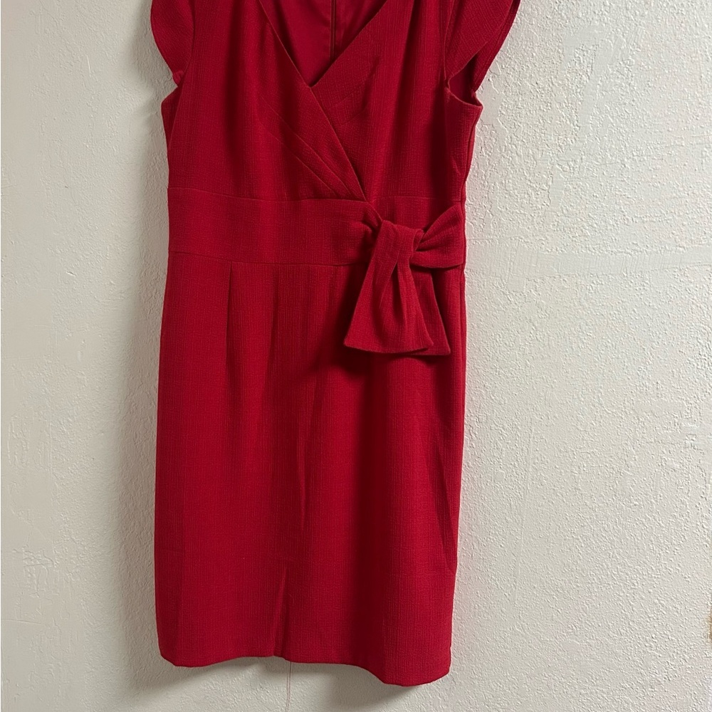 Chadwicks Red Sleeveless V-Neck Sheath Mini Dress‎